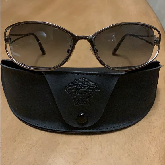 Versace Accessories - Versace sunglasses Mod N34 COL 89m 482 F